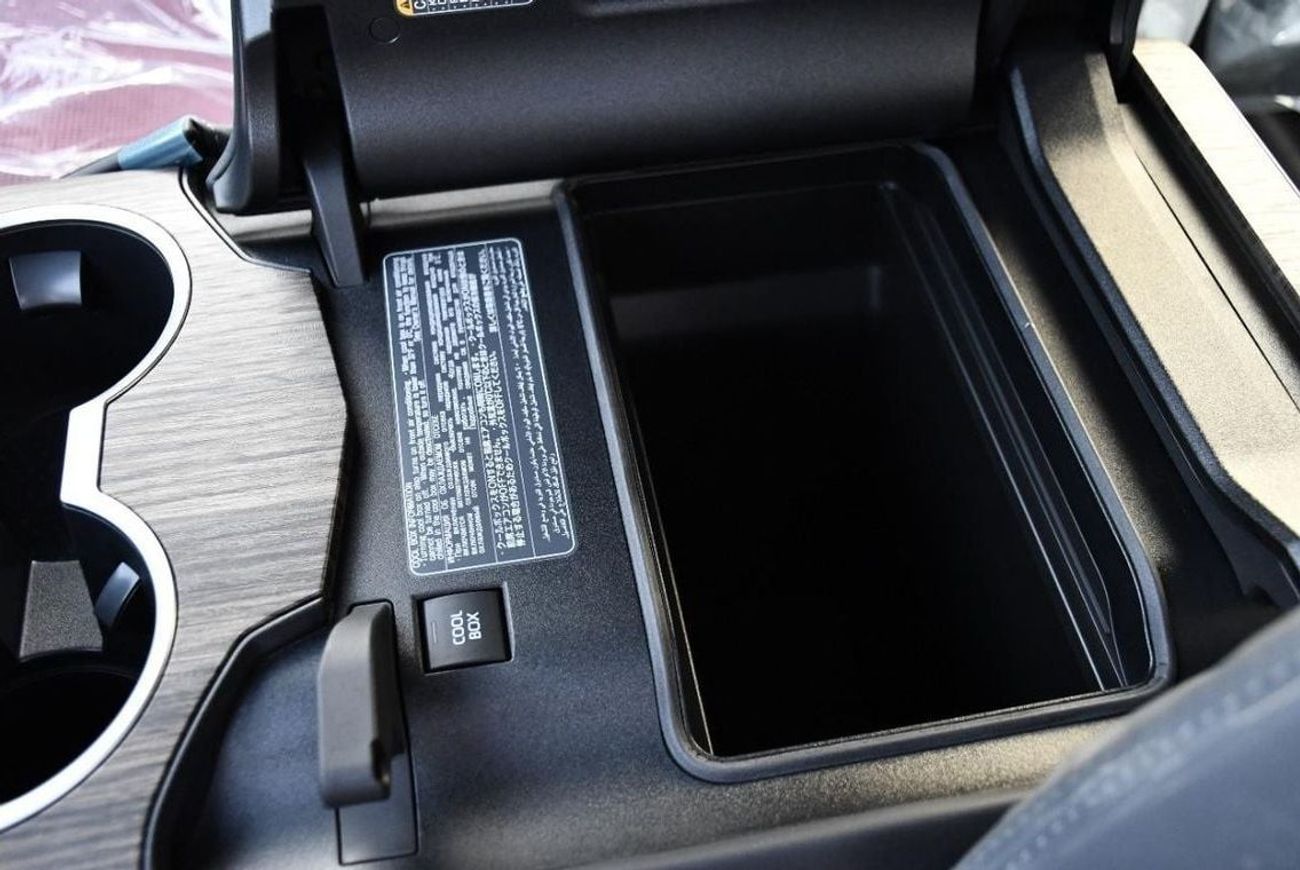 Toyota Land Cruiser TOYOTA LAND CRUISER 300 VXR 3.5L 2024