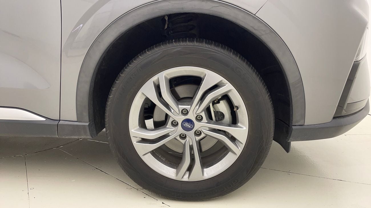 فورد تيريتوري TREND 1.8 | بدون دفعة مقدمة | اختبار القيادة في المنزل