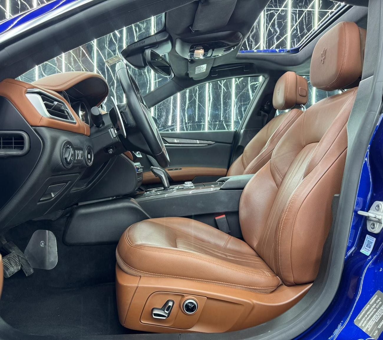 Maserati Ghibli STD Hybrid | GCC | Original Paint