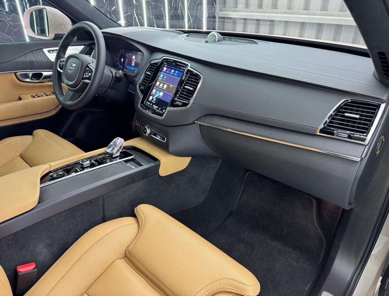فولفو XC 90 ULTIMATE BRIGHT