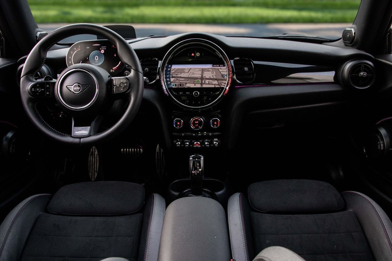 Mini John Cooper Works 2,370 P.M  | 0% Downpayment |  Mini John Cooper Works | AGENCY WAR!