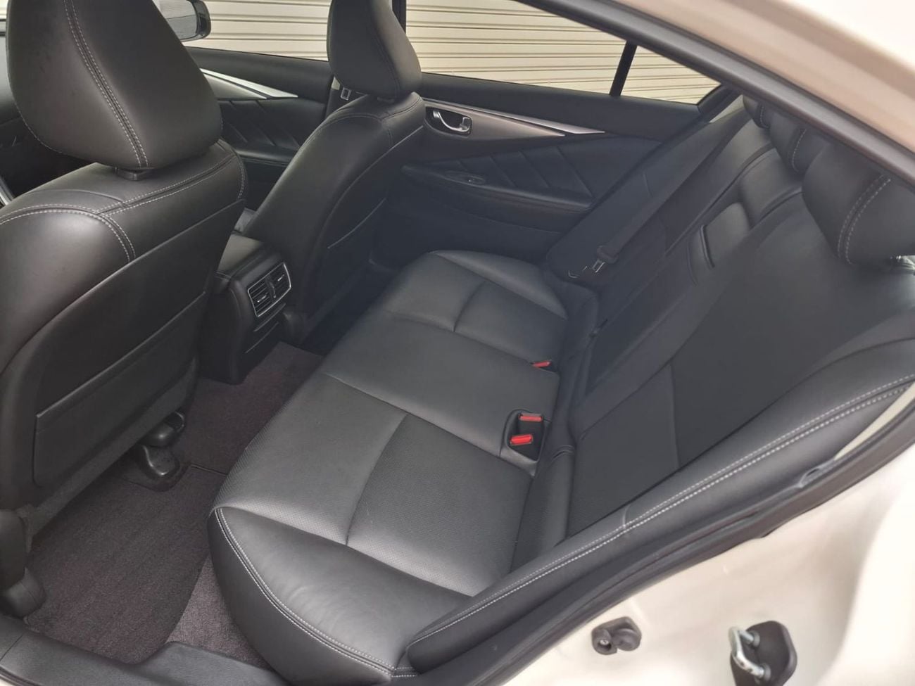 Infiniti Q50 LUXE SENSORY