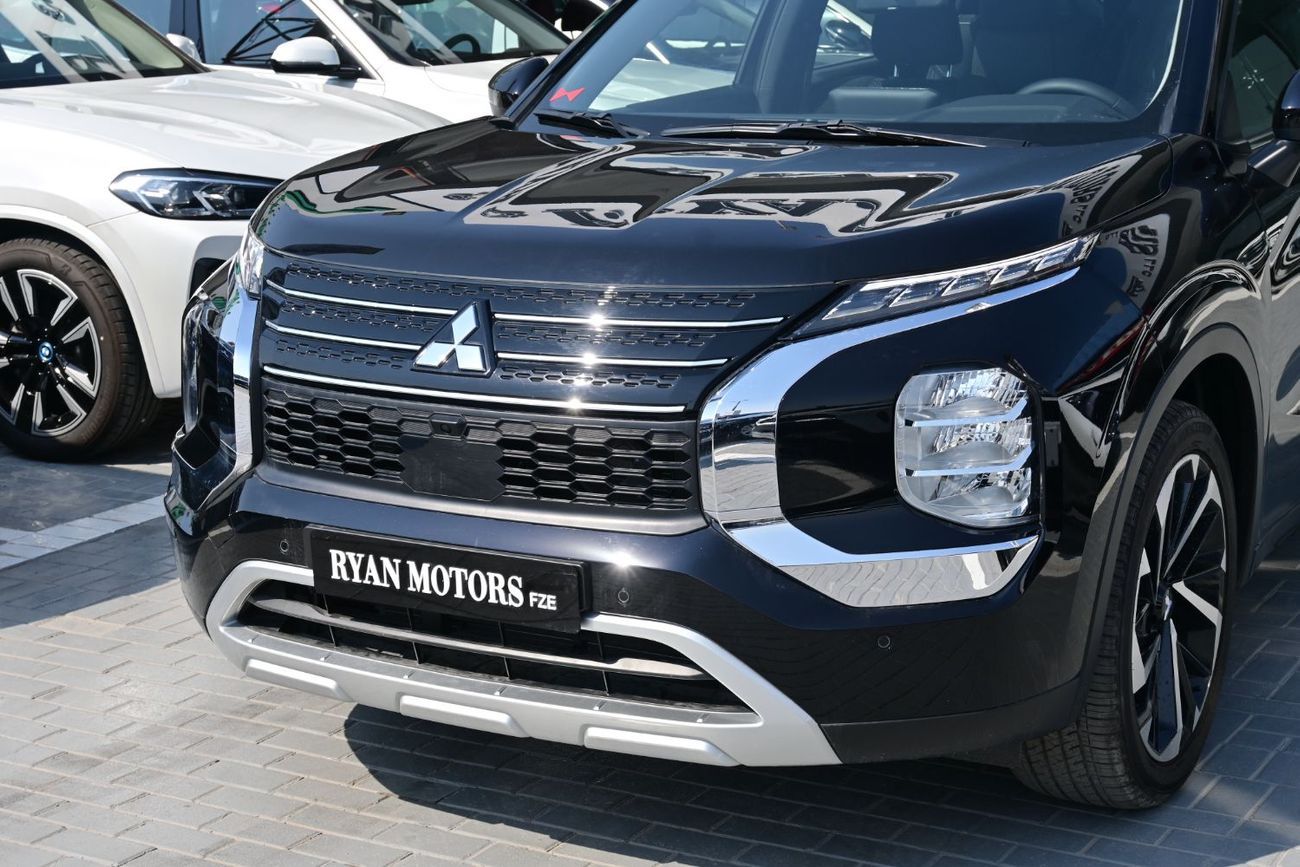 Mitsubishi Outlander Mitsubishi Outlander Hi-Line 2.5L Petrol 4WD, Model 2025, Color Black