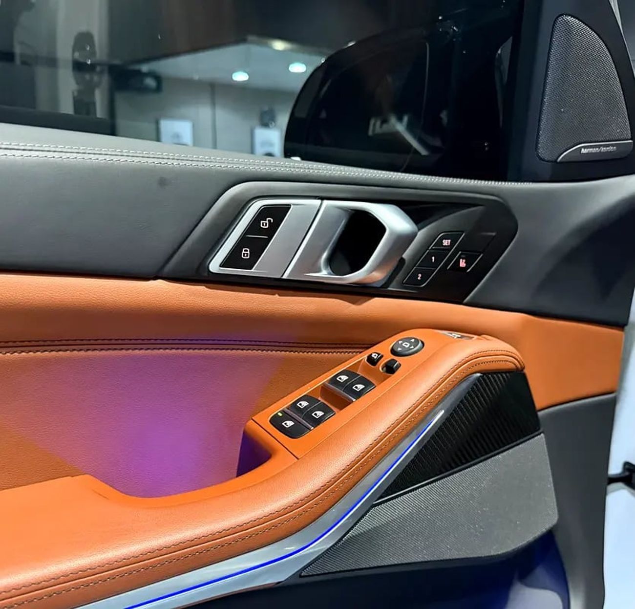 BMW X5 X5M60i GCC FHS WITH 5 YEARS WARRANTY SERVICE LOW KM