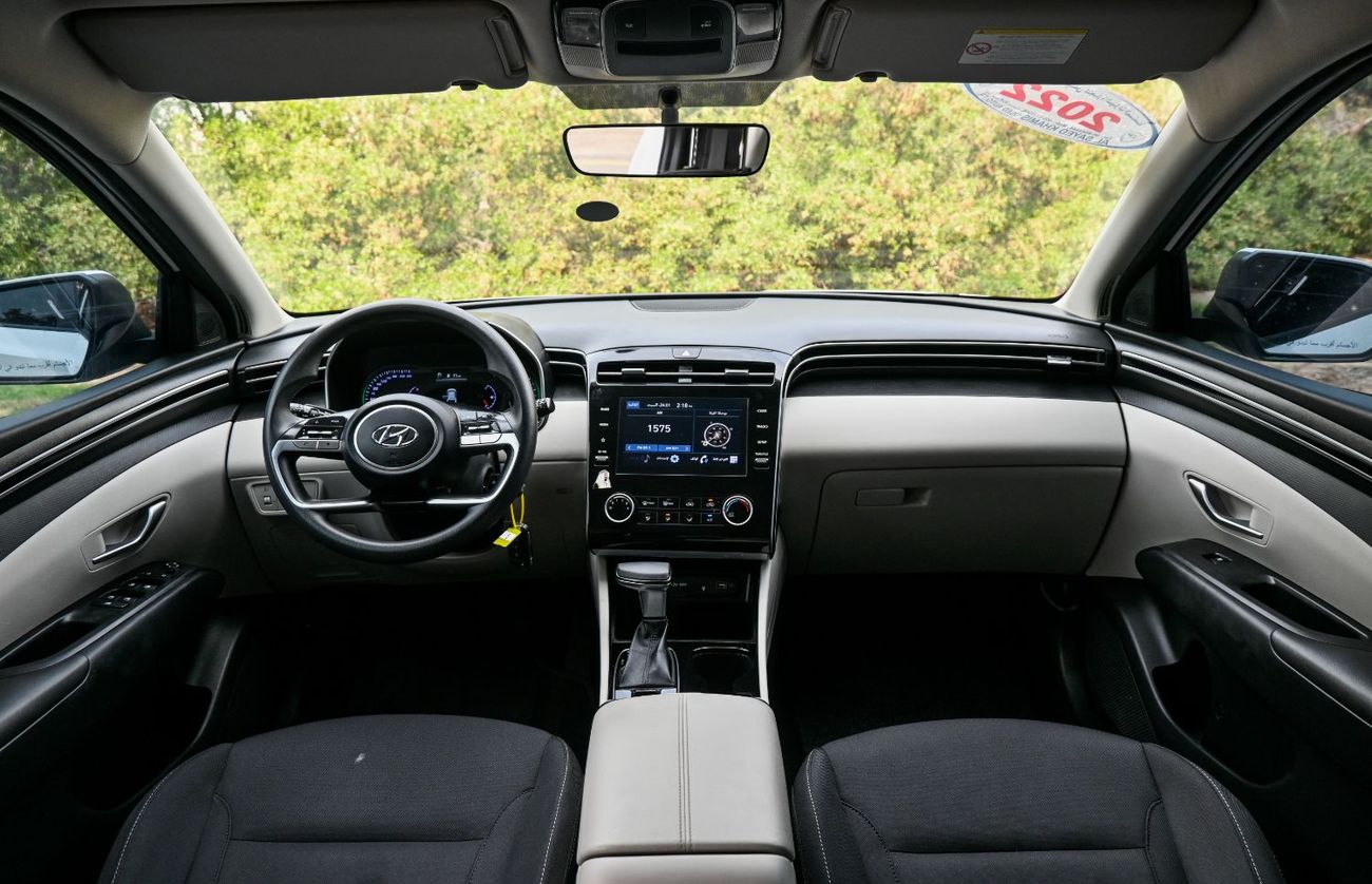 هيونداي توسون 2.0L Smart (FWD)