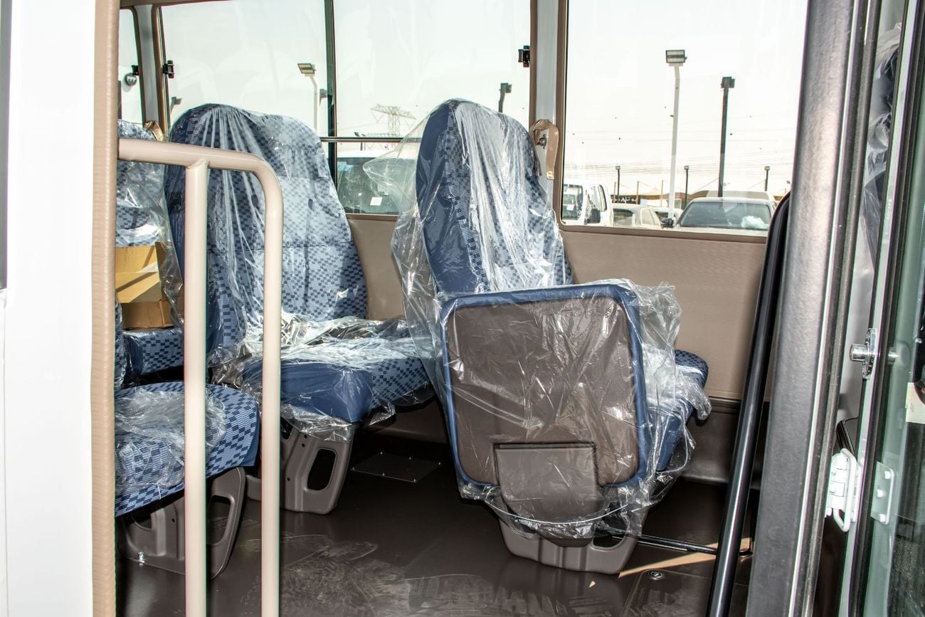 Mitsubishi Rosa 2026 Mitsubishi Rosa 34-Seater Bus | Hydraulic Door | GCC Specification | White Colour