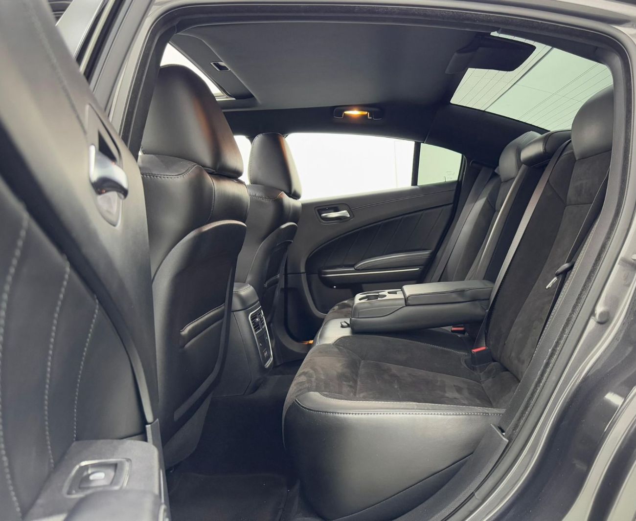 Dodge Charger R/T Scat Pack 6.4L 2022 Dodge Charger Scat Pack 392 V8 6.4L, 2027 Dodge Warranty, Dodge Service Hist