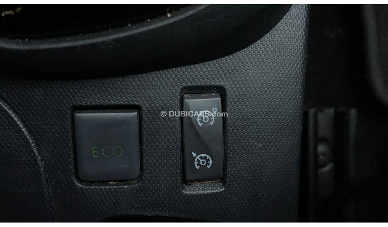 Renault Captur LE 1.2 | Zero Down Payment | Free Home Test Drive