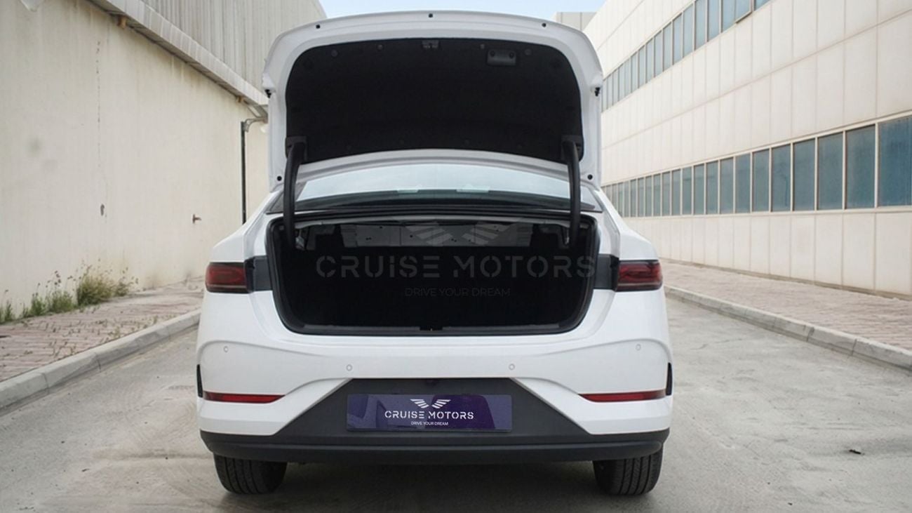 BYD QIN PLUS STD 1.5L PHEV DM-i | LHD | WHITE | BRAND NEW
