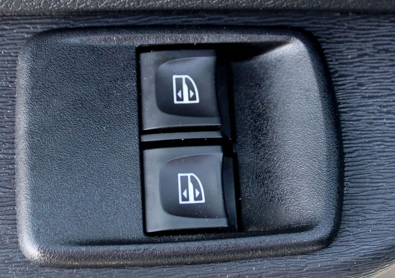 رينو دوكر Renault Dokker  2022 1.6L GCC accident free in excellent condition 478 P.M