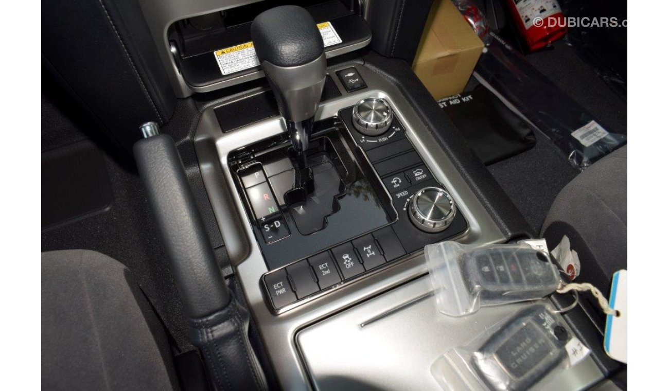 Toyota Land Cruiser 200 GX-R V8 4.6L Petrol 8 Seat Automatic Transmission
