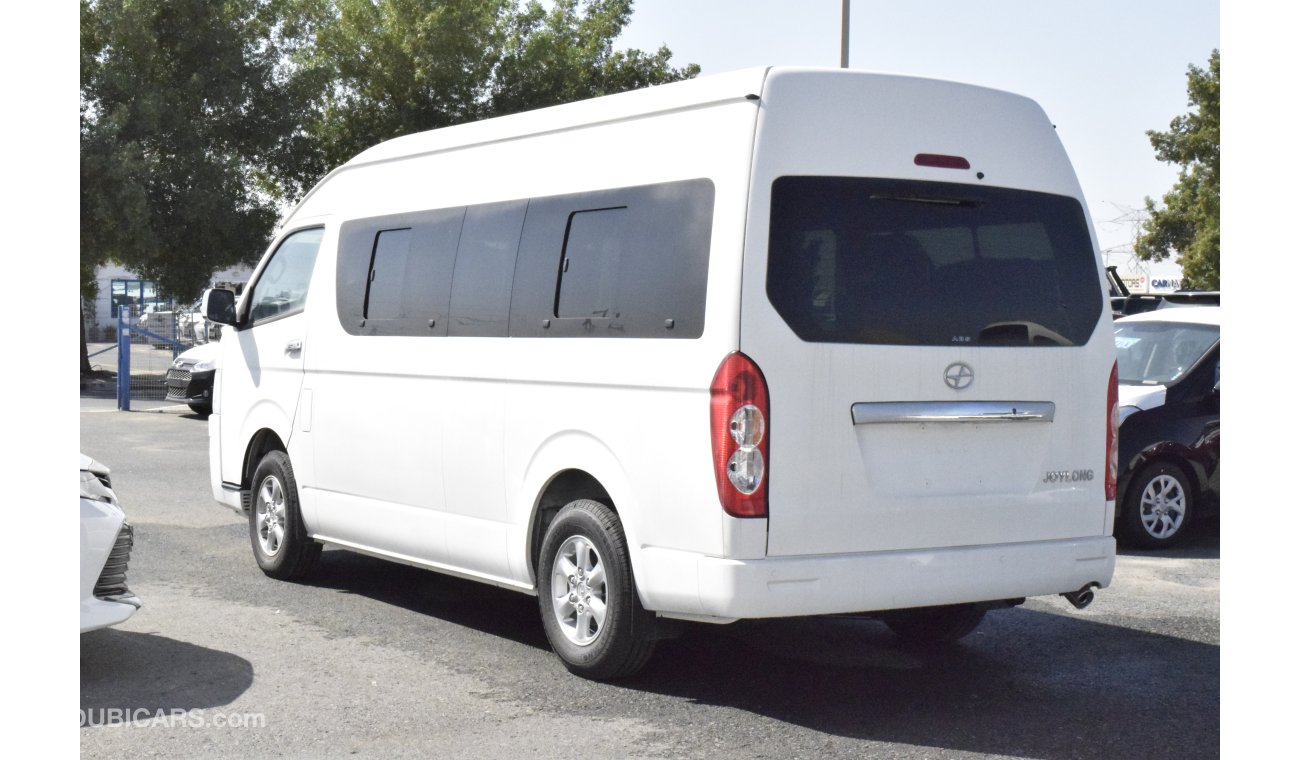 جويلونغ A6 الصين HIACE JOY LONG 2.4L DIESEL 2020 نموذج ناقل الحركة اليدوي 15 مقعد فقط للتصدير