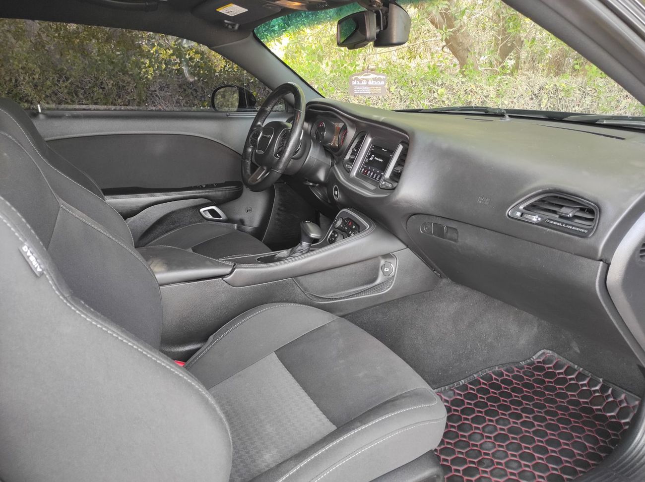 Dodge Challenger SXT Supertrack S 3.6L Full Options no1 Dodge challenger 2019 V6 Supertrack S 3.6L