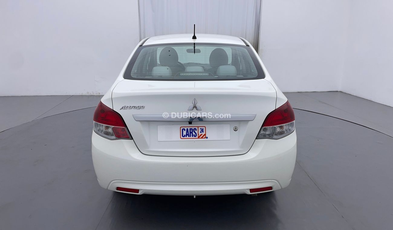 ميتسوبيشي اتراج GLX MID 1.2 | بدون دفعة مقدمة | اختبار قيادة مجاني للمنزل