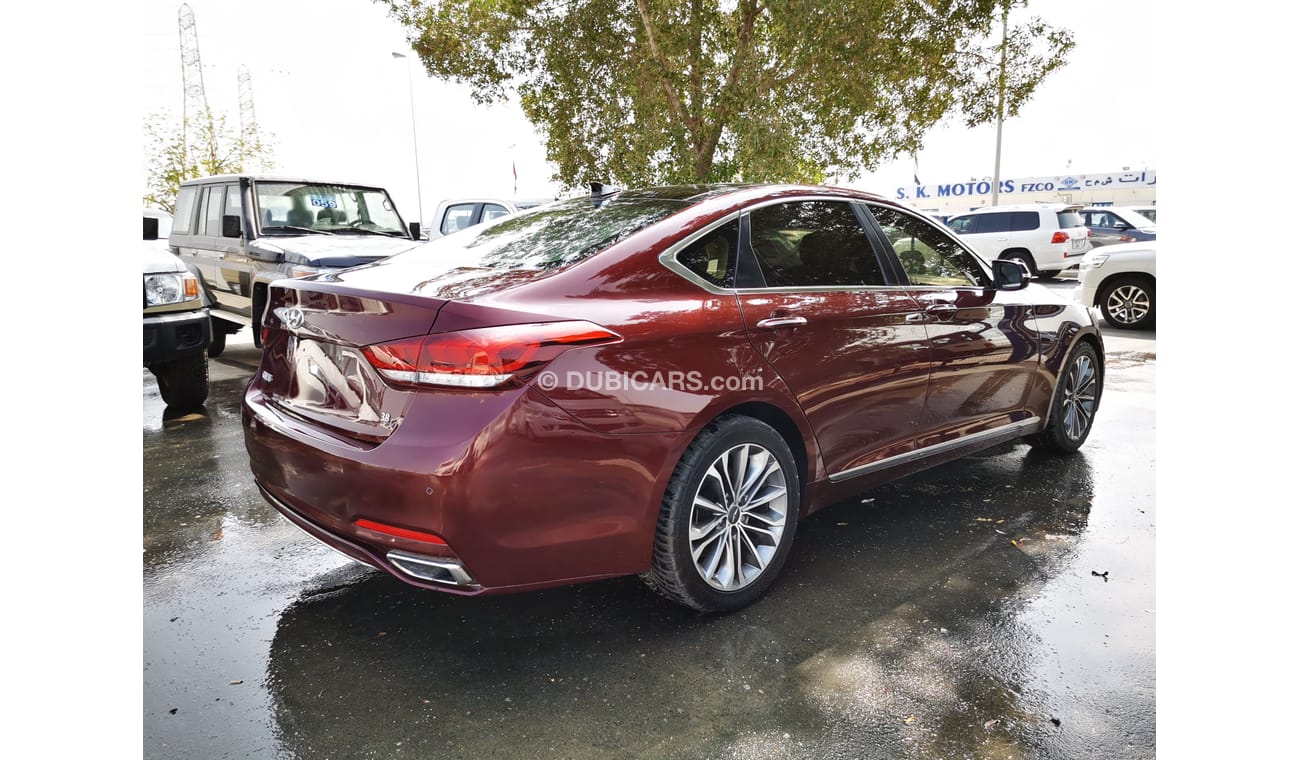 Hyundai Genesis 3.8L, 18' Alloy Rims, Push Start, Panoramic Roof, LED Fog Light, Driver Memory Seat, LOT-687