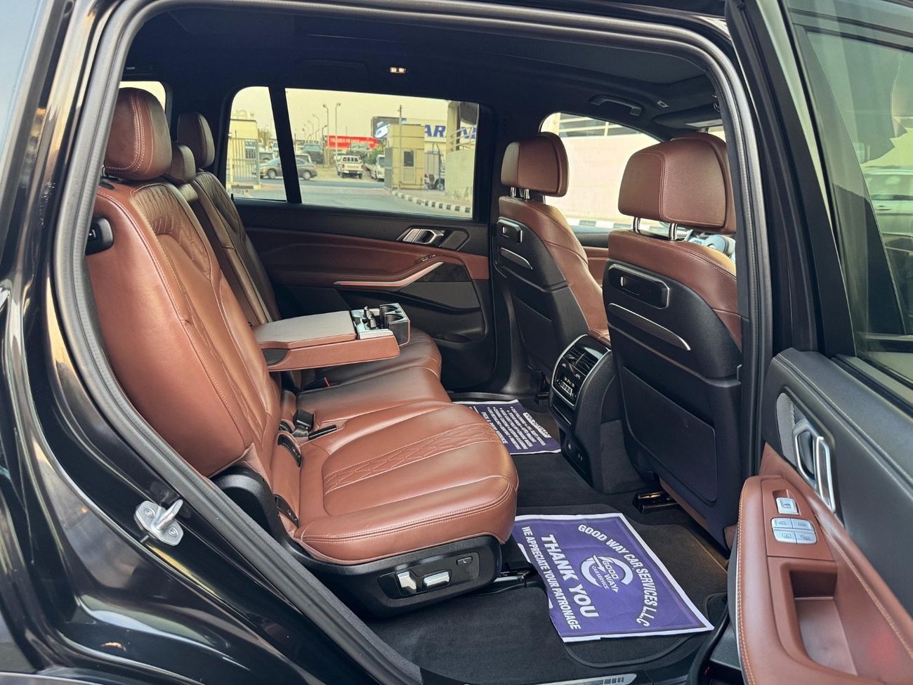 BMW X7 2023 xDrive40i Luxury M Sport Package 3.0L PANORAMA USA SPEC