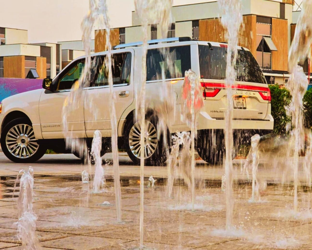 Lincoln Navigator Std 3.5L (385 HP)
