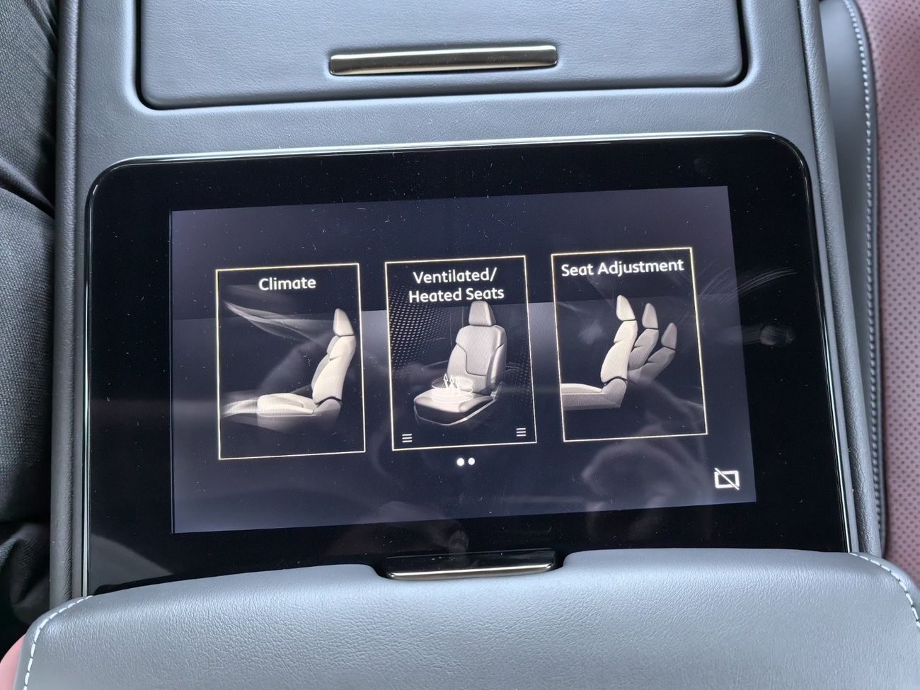 Infiniti QX80 Autograph Captain Chairs 3.5L 2025 INFINITY QX80 3.5L AUTOGRAPH FULL OPTION