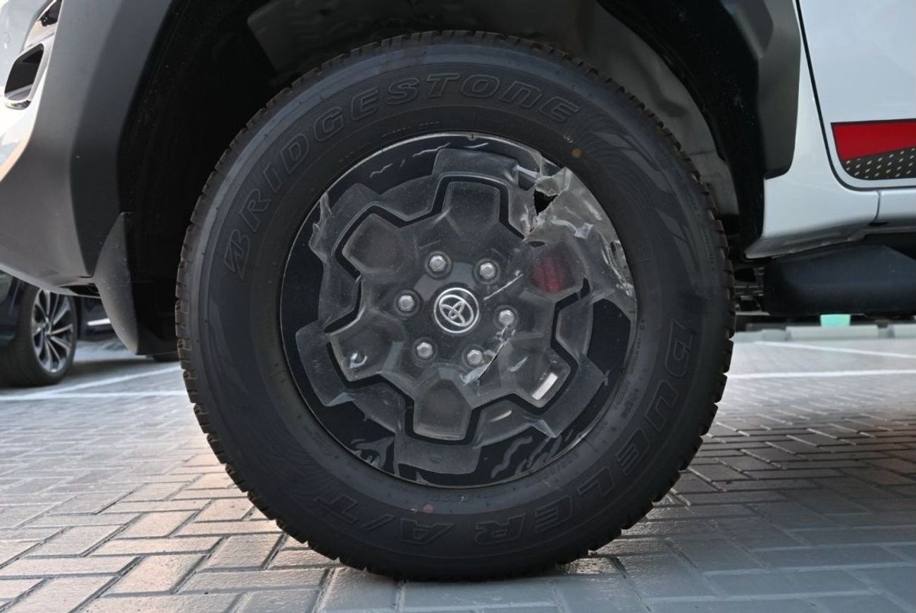 Toyota Hilux Toyota Hilux GR Sport 4.0L V6, Petrol, Double Cab, Pickup, 4WD, 360 Camera, Cruise Control, Driver E