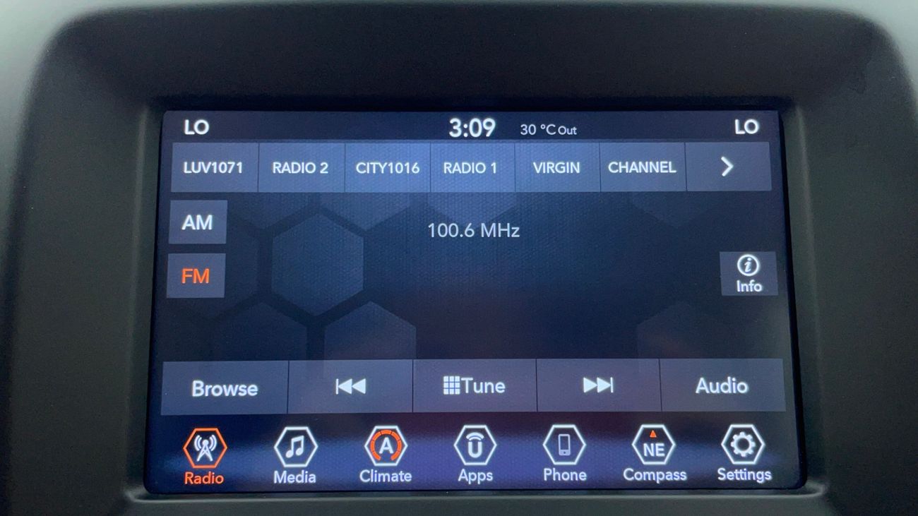 جيب كومباس LONGITUDE 2.4 | بدون دفعة مقدمة | اختبار القيادة في المنزل