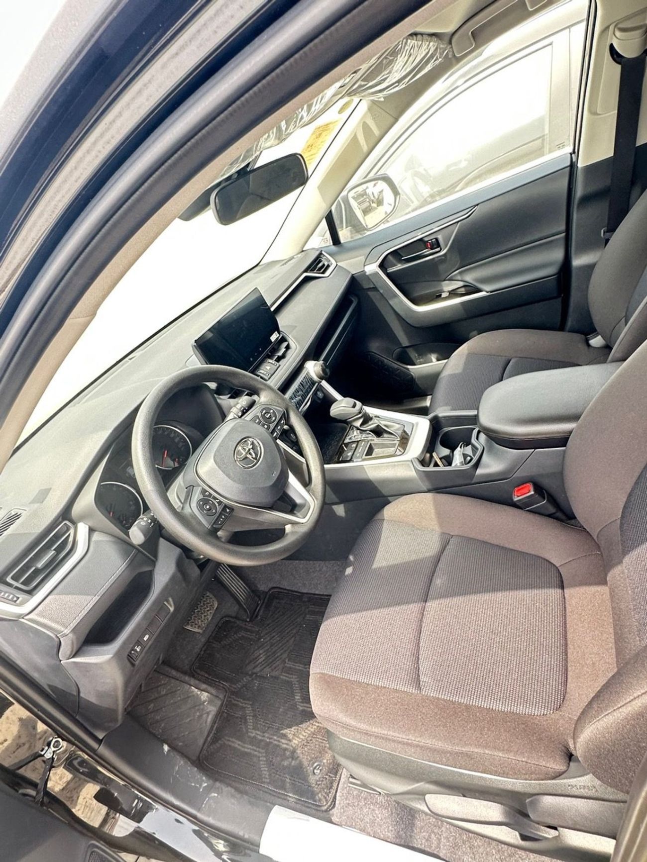 تويوتا راف ٤ TOYOTA RAV 4 2.0L 2WD PETROL MODEL 2025