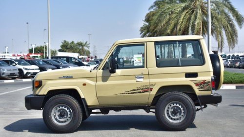 تويوتا لاند كروزر هارد توب 2024 Model Toyota Land Cruiser Hard Top V6 4.0L Petrol 7 Seater Manual Transmission - Euro 4