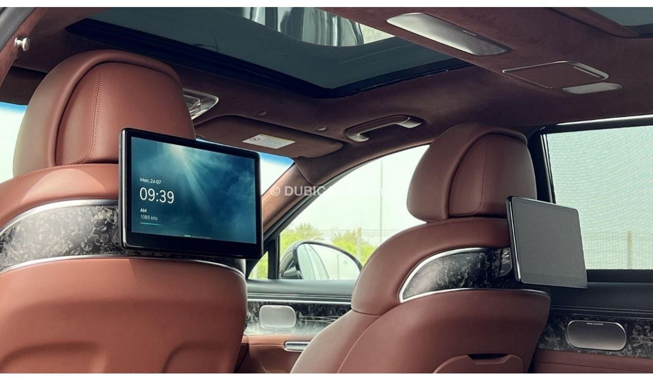 جينيسس G90 Royal Long AWD V6 GCC Like New