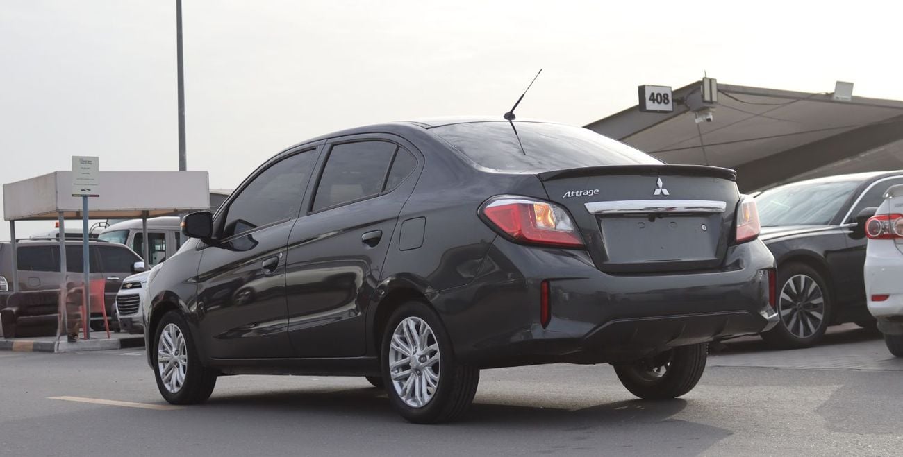 ميتسوبيشي اتراج ميتسوبيشى أتراج - 2023 - خليجى - بدون حوادث -  1.2 - ممشى قليل -بحاله ممتازه من الداخل والخارج