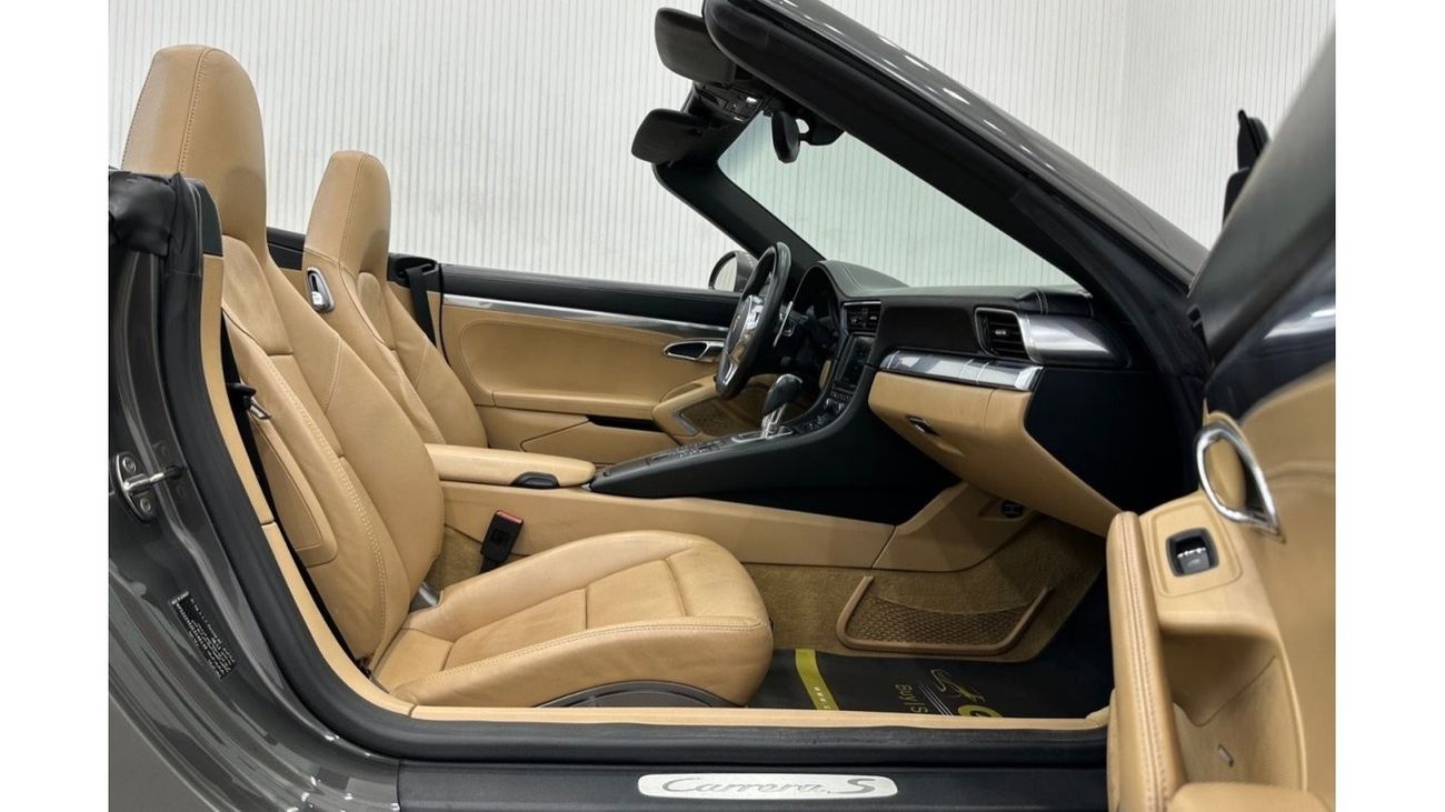 Porsche 911 2014 Porsche 911 Carrera S, Full Service History, GCC