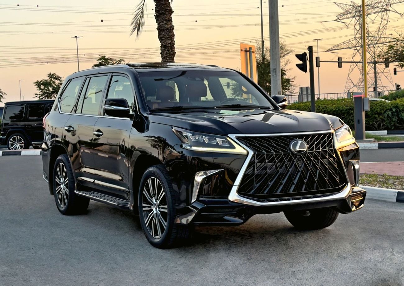 Lexus LX 570 Signature 5.7L