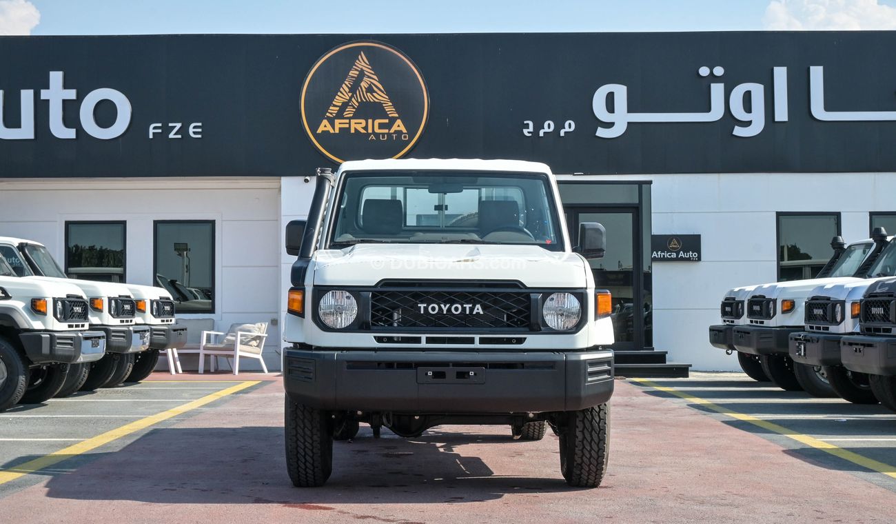Toyota Land Cruiser Pick Up LC79 SC 4.5L V8 YM 2024 BASIC