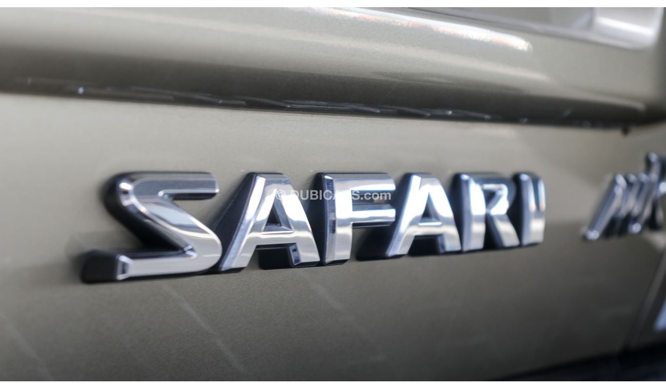 Nissan Patrol Safari M/T, 4.8 L 3-Doors