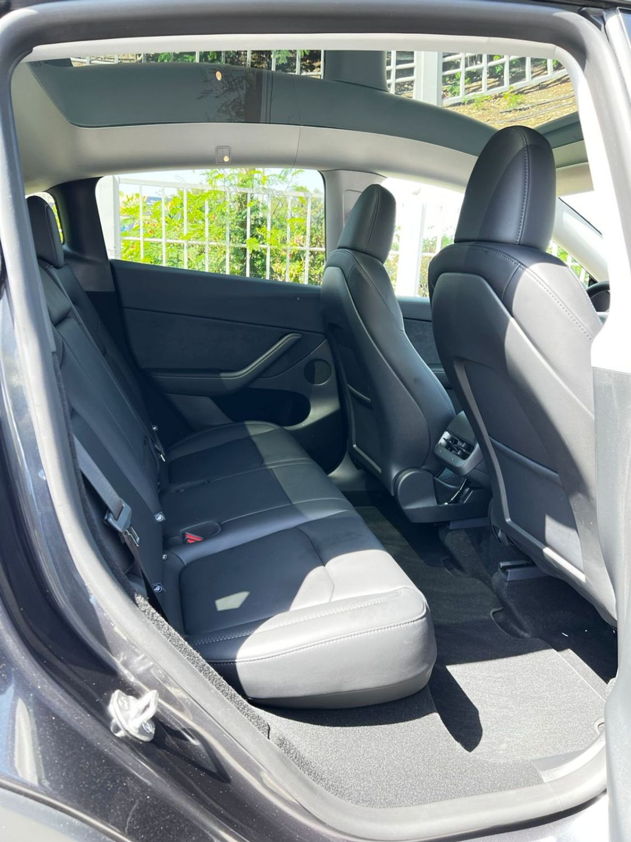 Tesla Model Y Long Range (AWD)