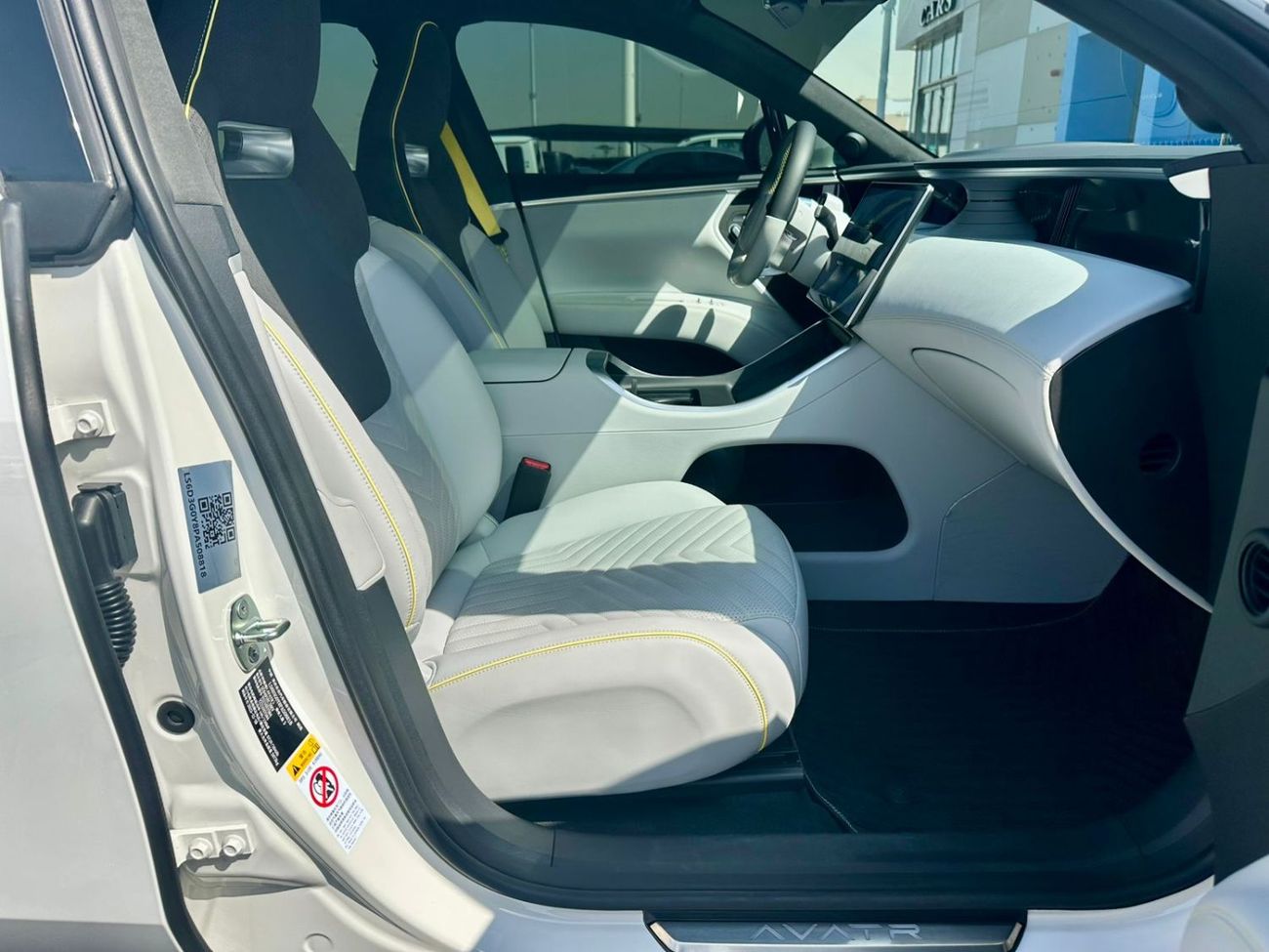 Avatr 11 Performance AWD AVATR 11 | 2023 | LONG RANGE 700KM | ULTRA FAST CHARGE ( 1910/- MONTHLY)