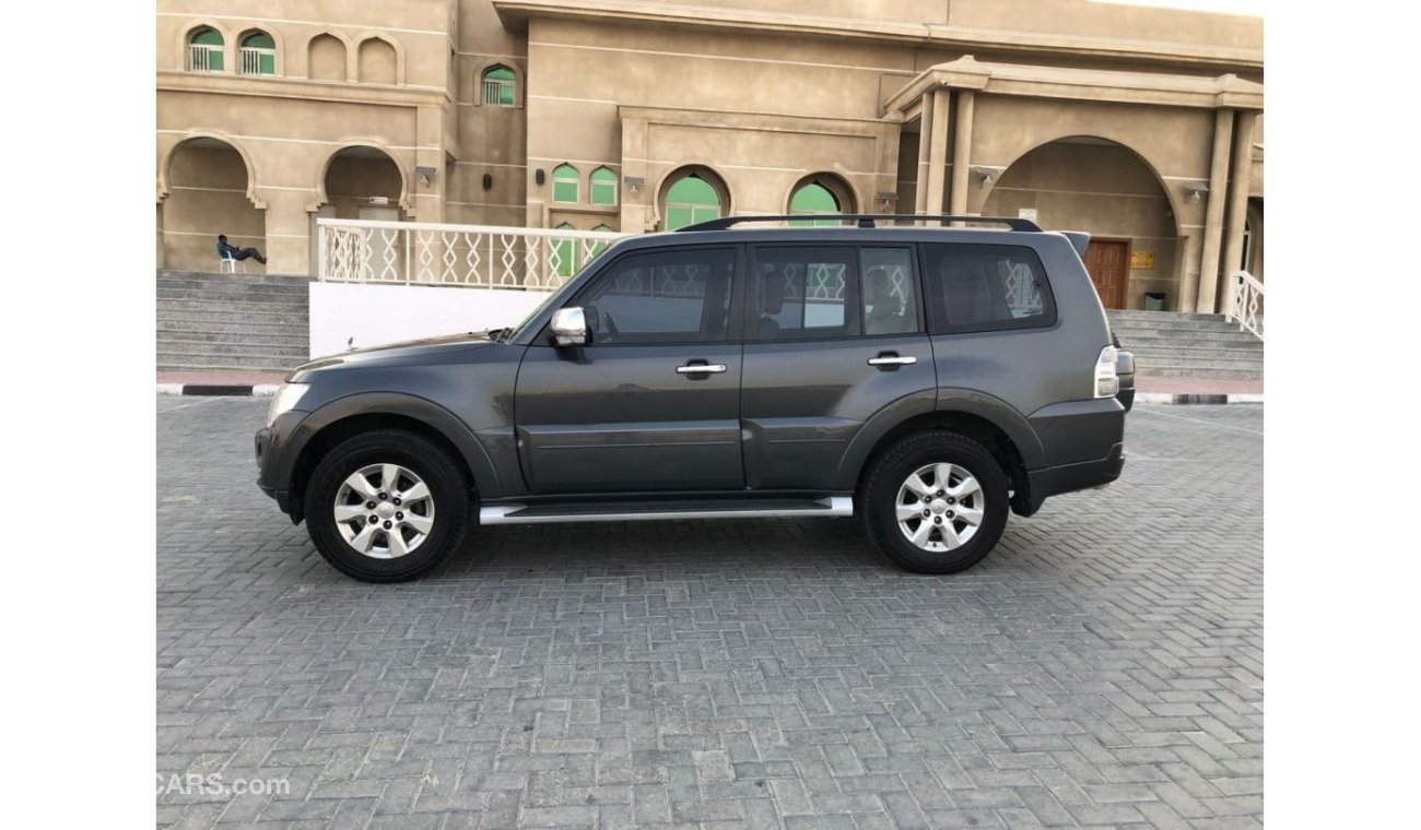 ميتسوبيشي باجيرو PAJERO FULL OPTION 3.5