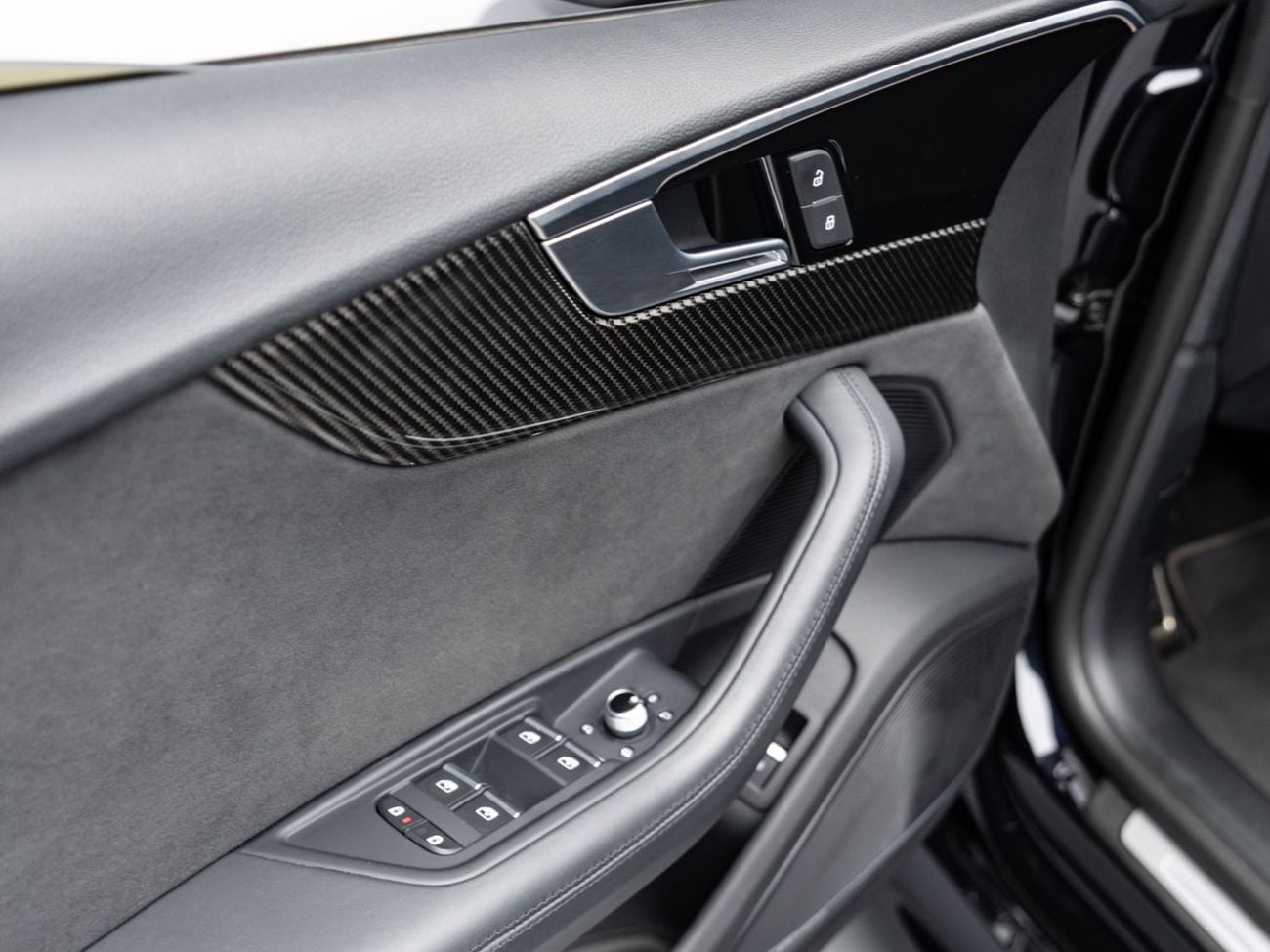 Audi RS5 COMPETITION BUY NOW, PAY 2027 | THE BLACKLINE STANDARD | 2029 Audi Warranty + Service Contract, GCC,
