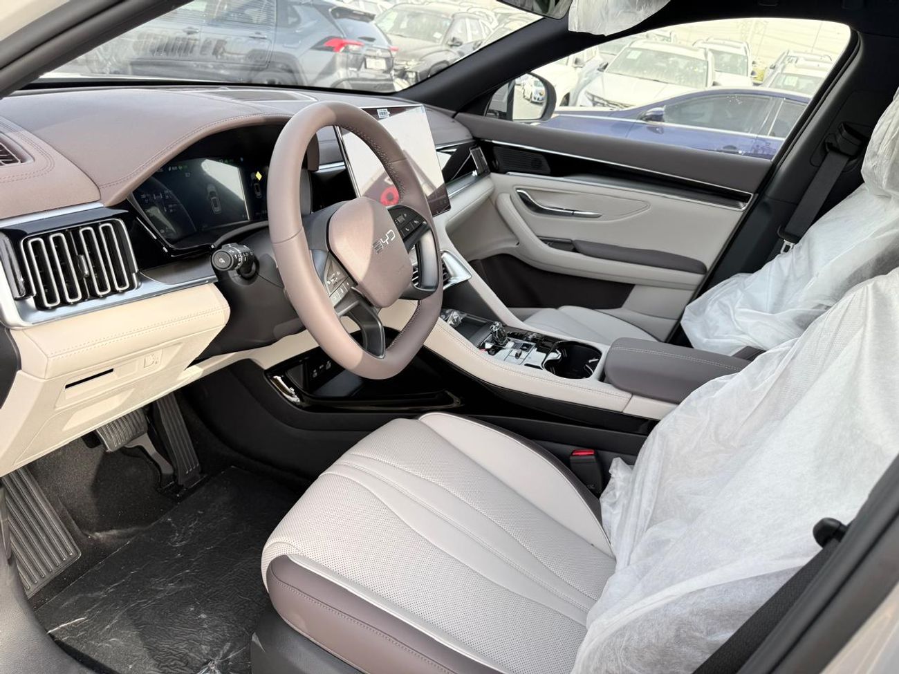 BYD Song Plus BYD SONG PLUS DM-i 112 km 2025 PLUG IN HYBRID