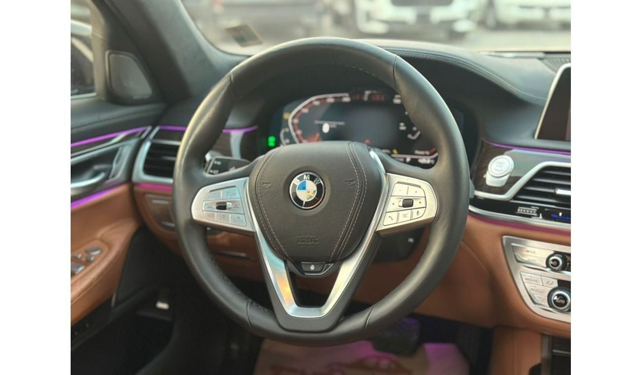 بي أم دبليو 730Li BMW 730 d Xdrive 2021 Korean Specs