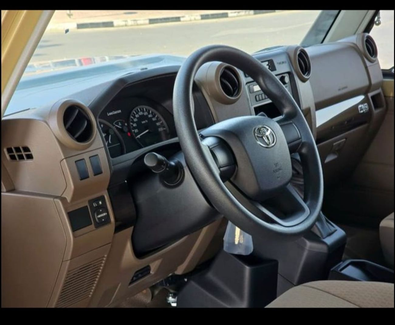 Toyota Land Cruiser Pick Up TOYOTA LANDCRUISER LC79 SINGLE CAB 4.0L PETROL A/T MY 2025