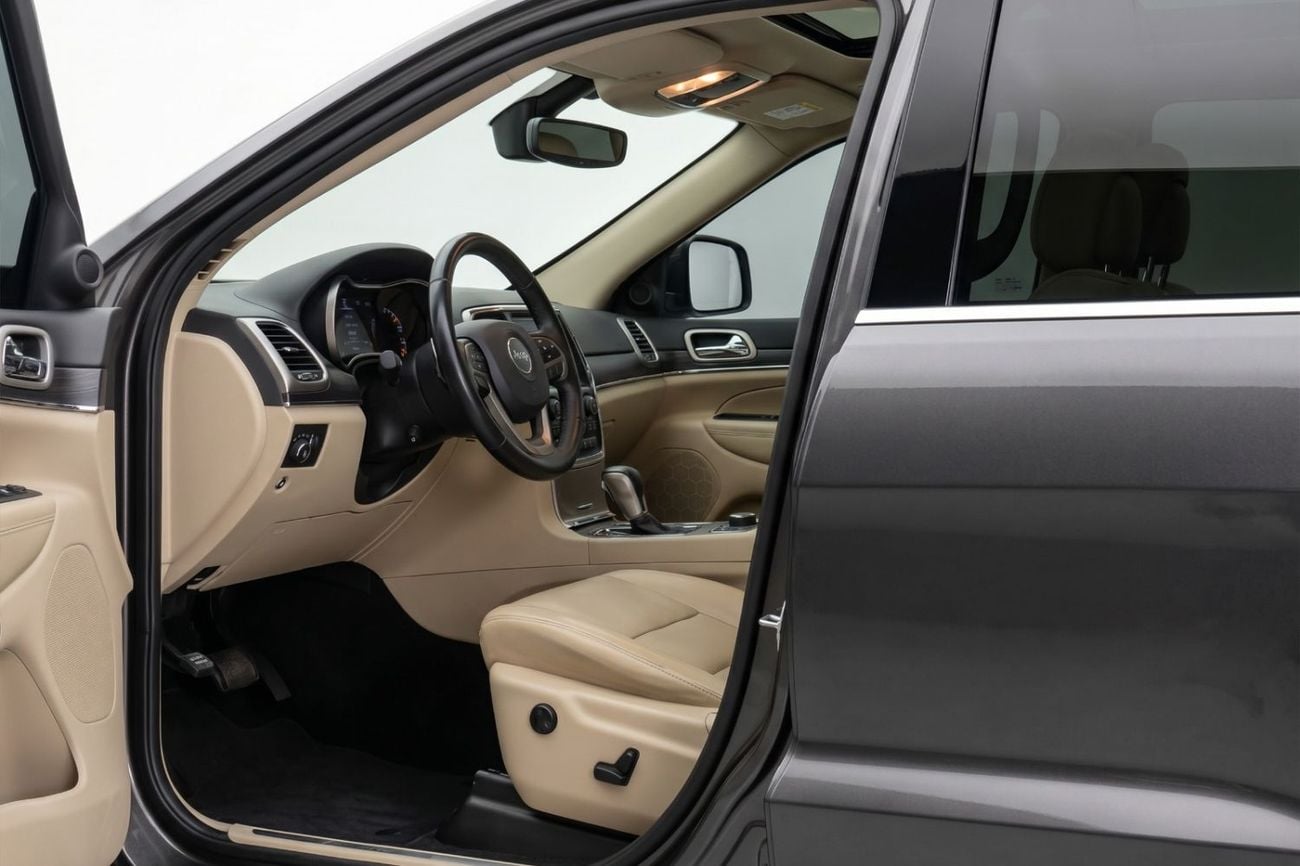 Jeep Grand Cherokee AED  1,567/Monthly l Jeep Grand Cherokee Limited Plus 2020 l Panoramic Roof l GCC Specs