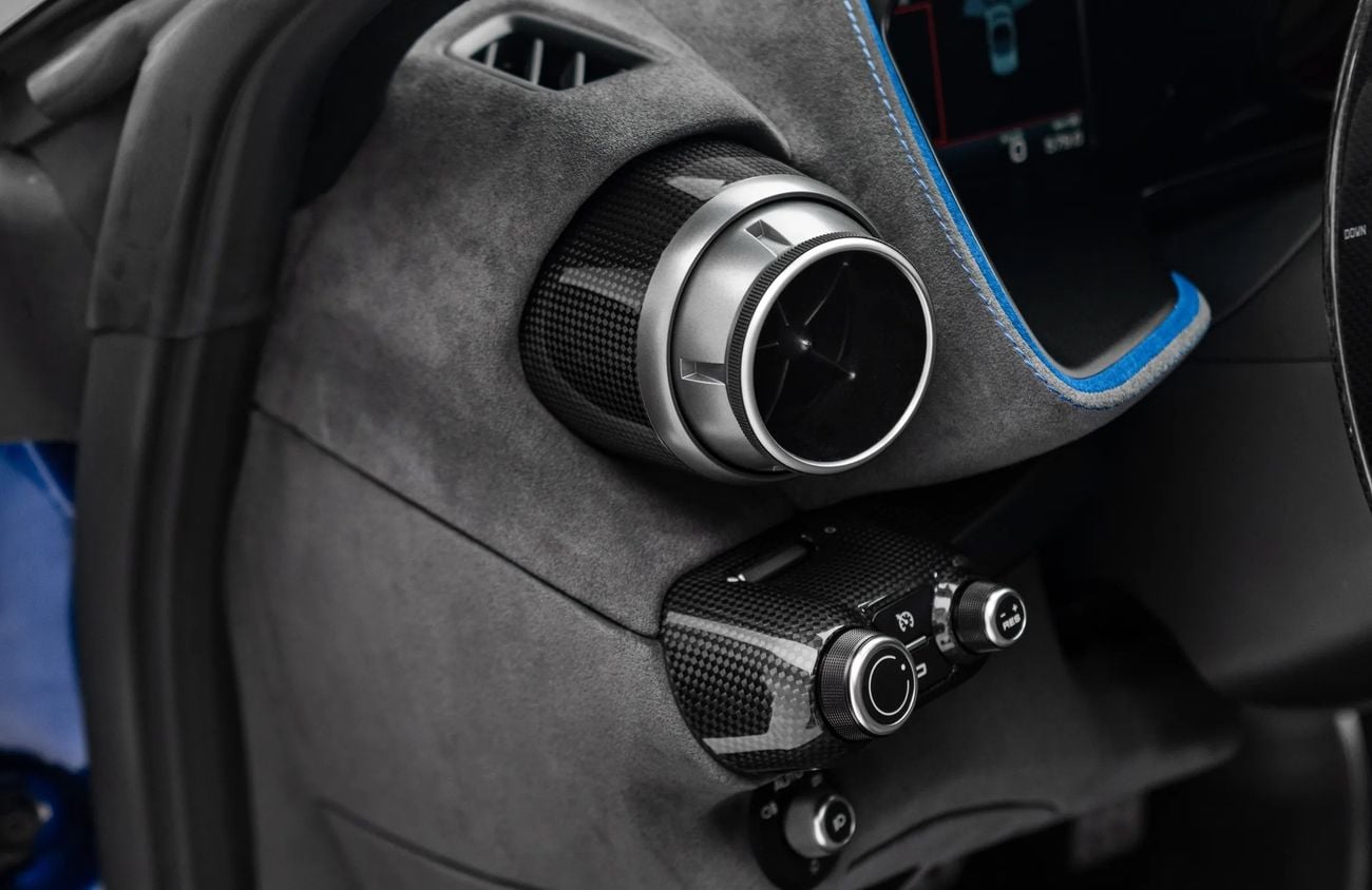 فيراري 812 كومبيتيزون 6.5L V12 Naturally Aspirated Engine