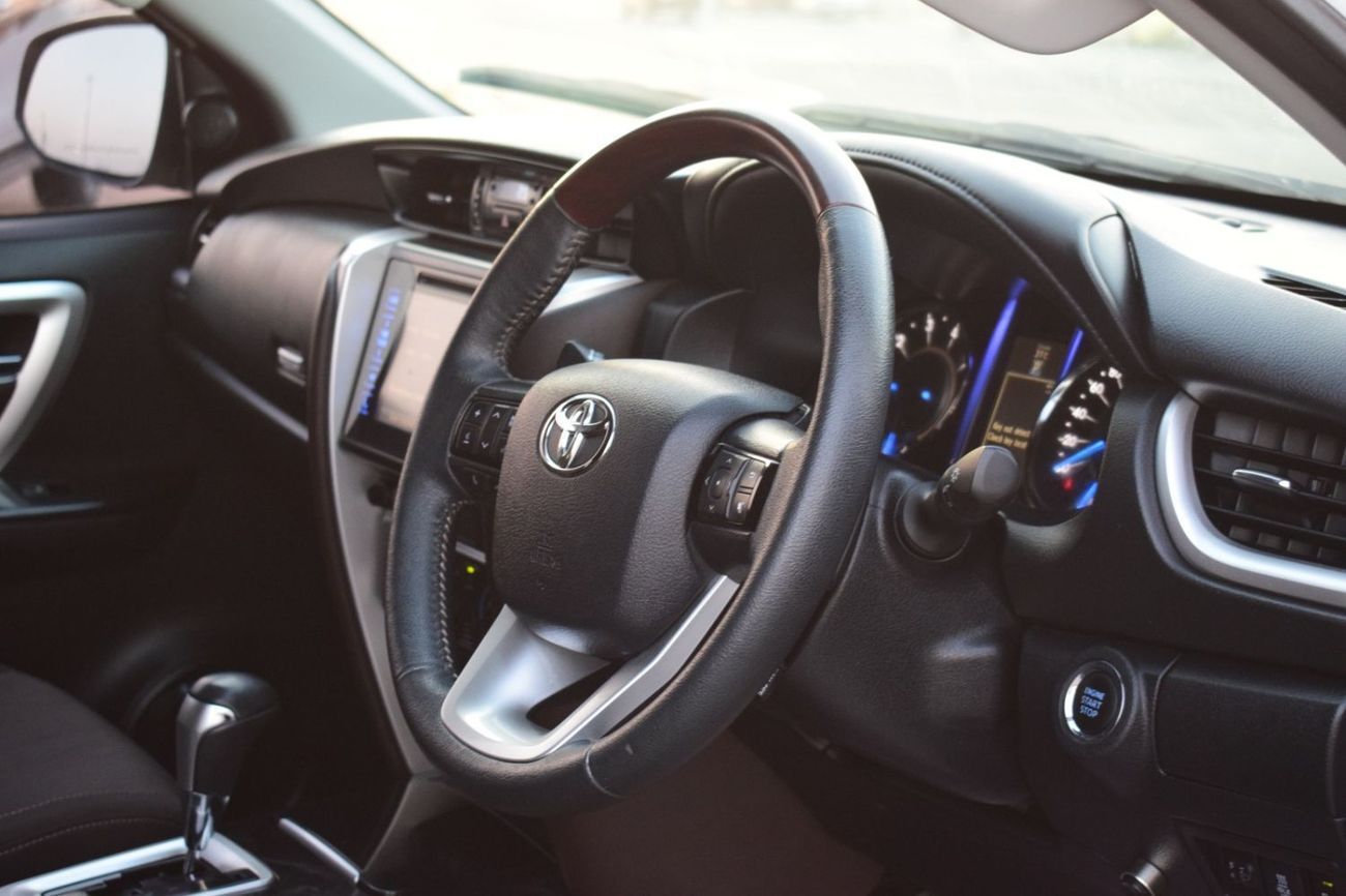 Toyota Fortuner 2015 TOYOTA FORTUNER