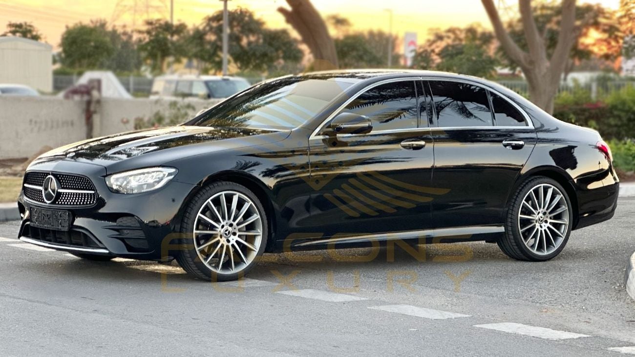 Mercedes-Benz E300 Premium 2.0L