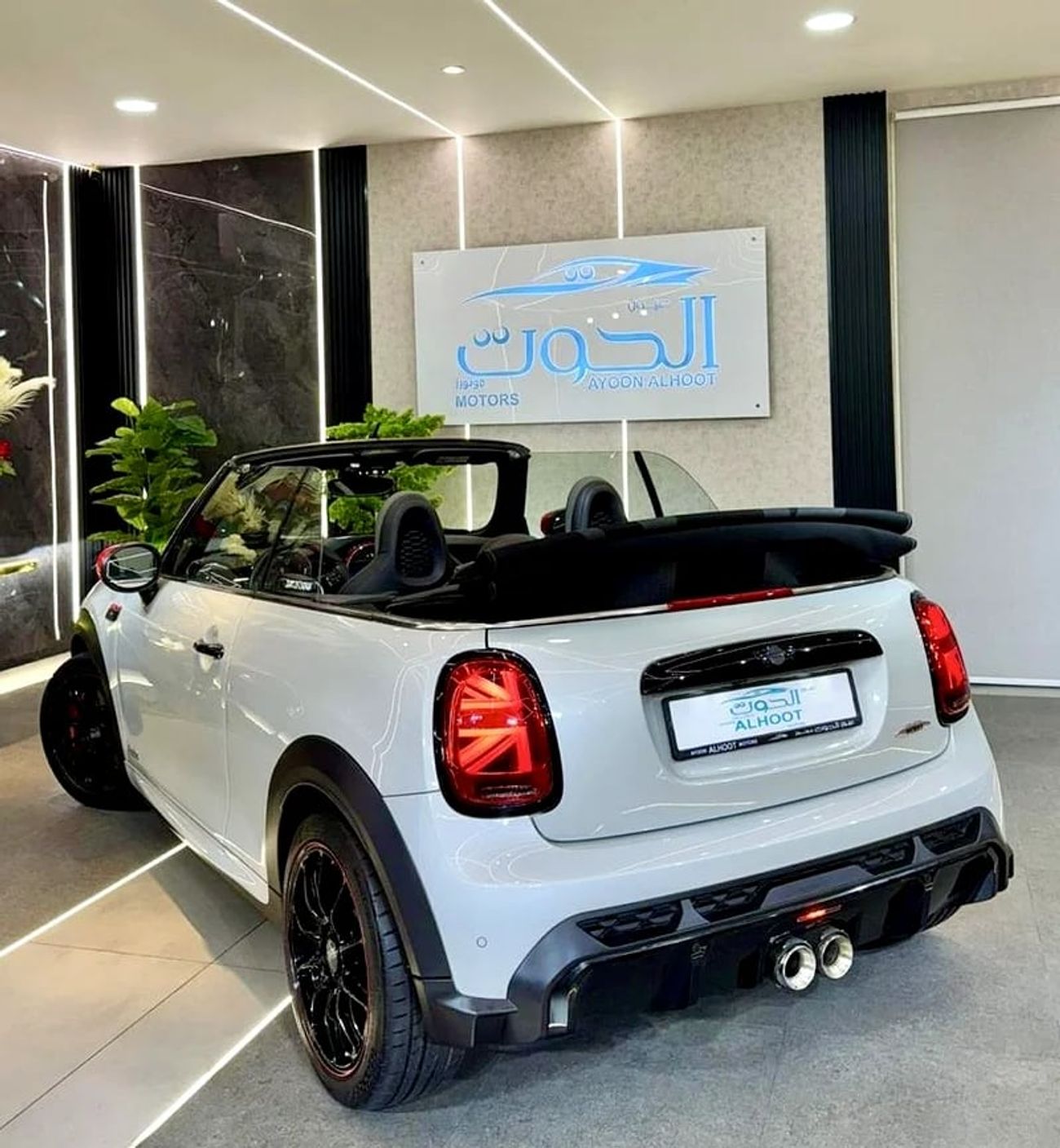 ميني كوبر John Cooper Works 1.6L CONVERTIBLE JCW || STYLISH II AWESOME COLOR I| EXCEPTIONAL PERFORMANCE