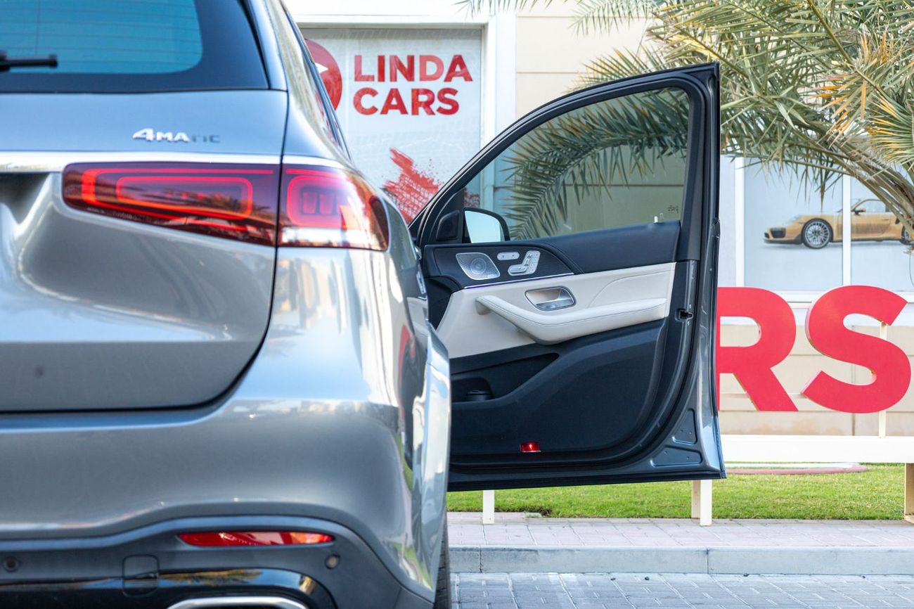 مرسيدس بنز GLS 450 Premium + 3.0L (367 HP)