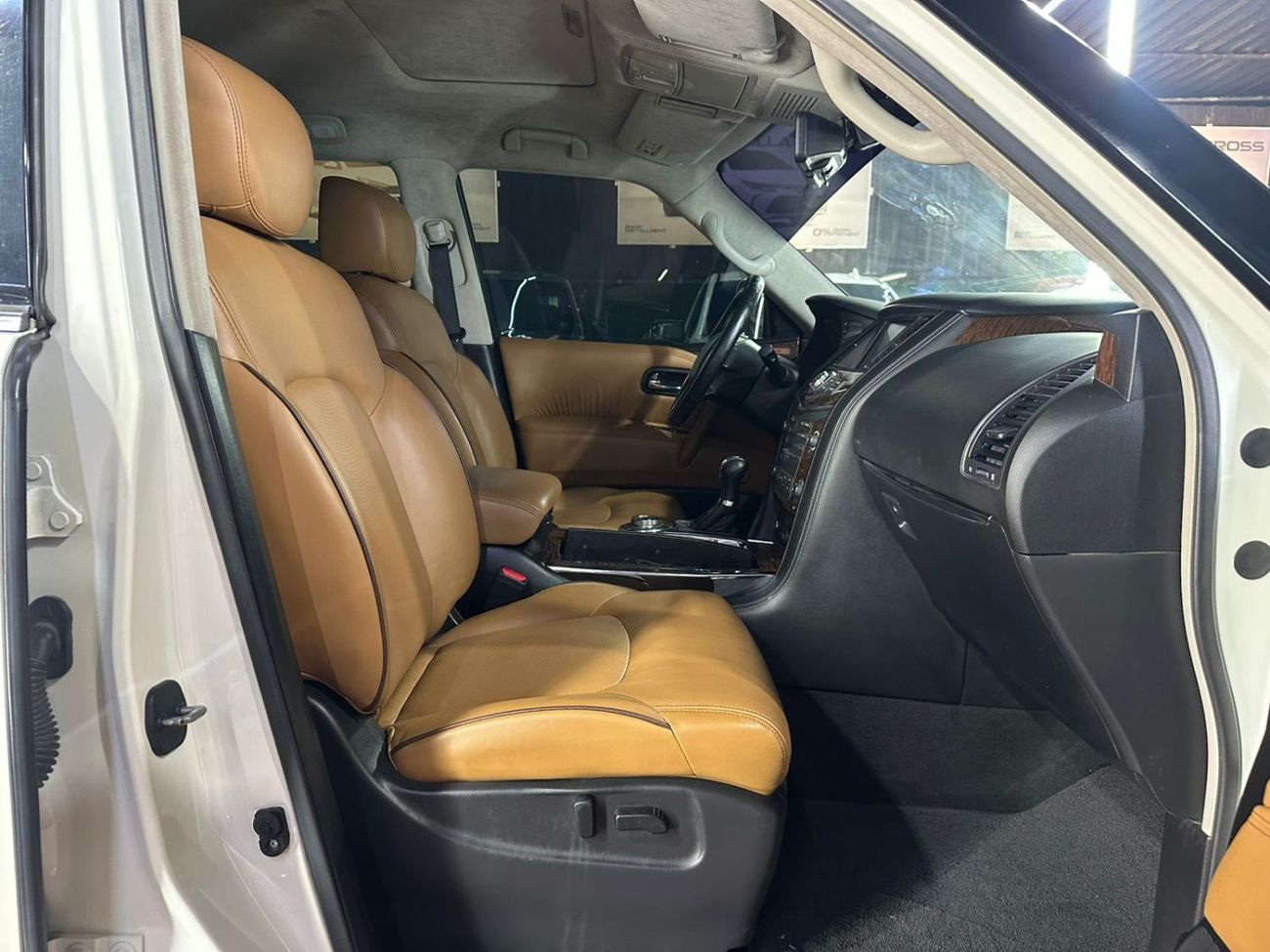 نيسان باترول LE Titanium 5.6L