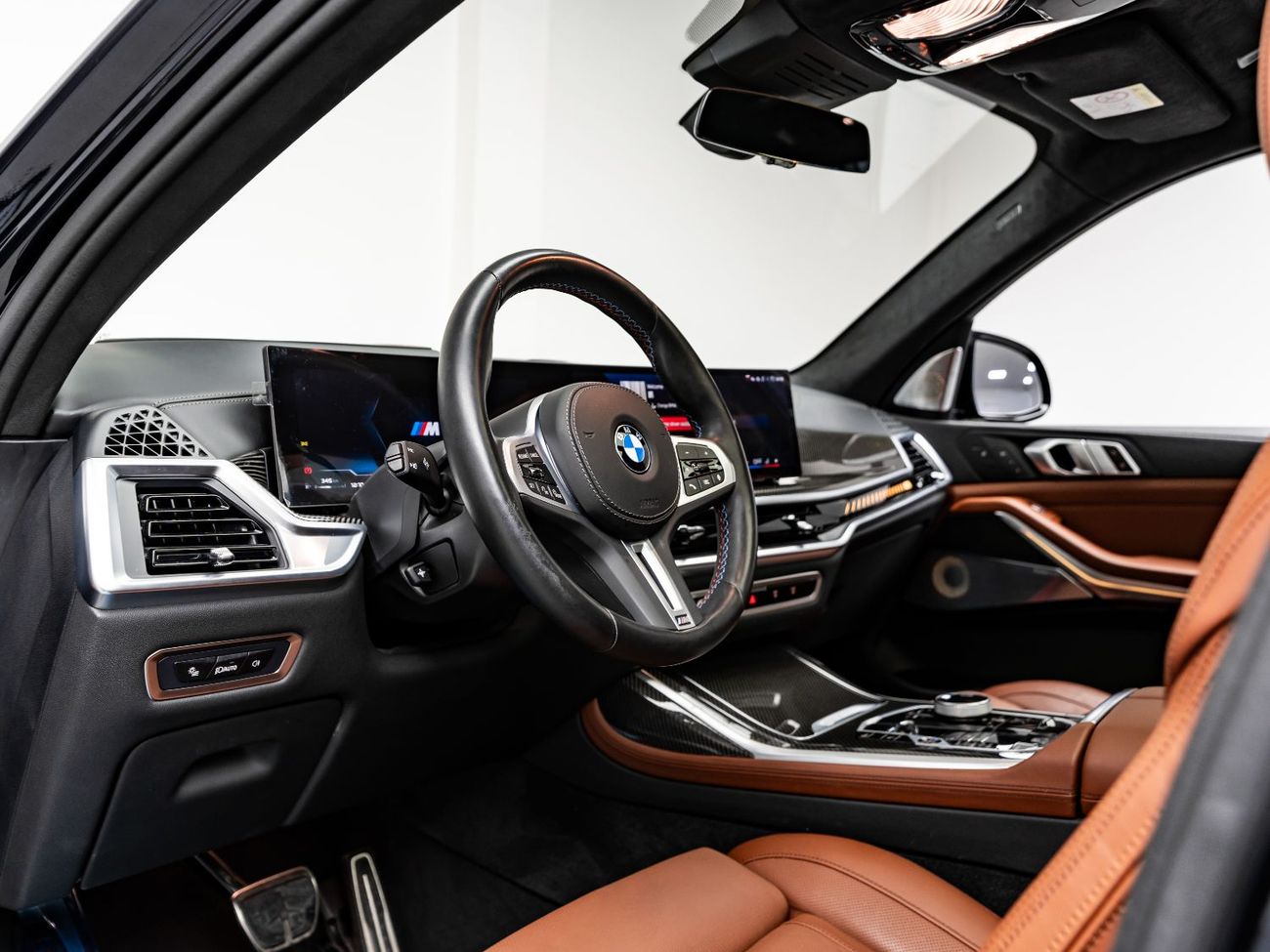 BMW X7 xDriveM60i (6 Seats) 2024 BMW X7 M60i, 4.4 TC V8, 4WD, 530bhp, 8 Speed Auto.