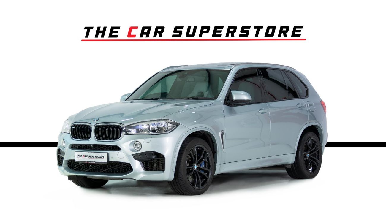 BMW X5M Std 4.4L GCC-AGMC Full Service History-Silverstone Metallic Paint-High Gloss black Rims
