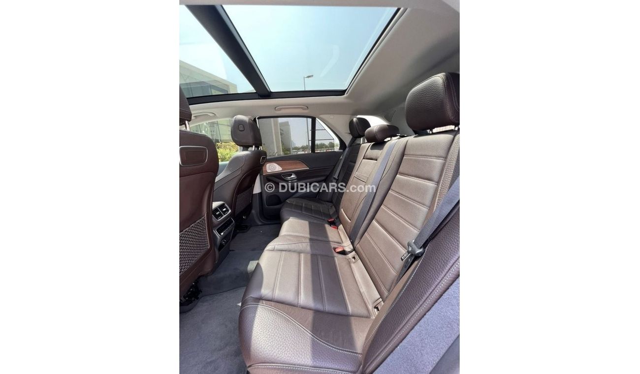Mercedes-Benz GLE 450 AMG Mercedes GLE 450 AMG Panoramic V6  Head-up Display  2020 GCC Service Contract  Under Warranty