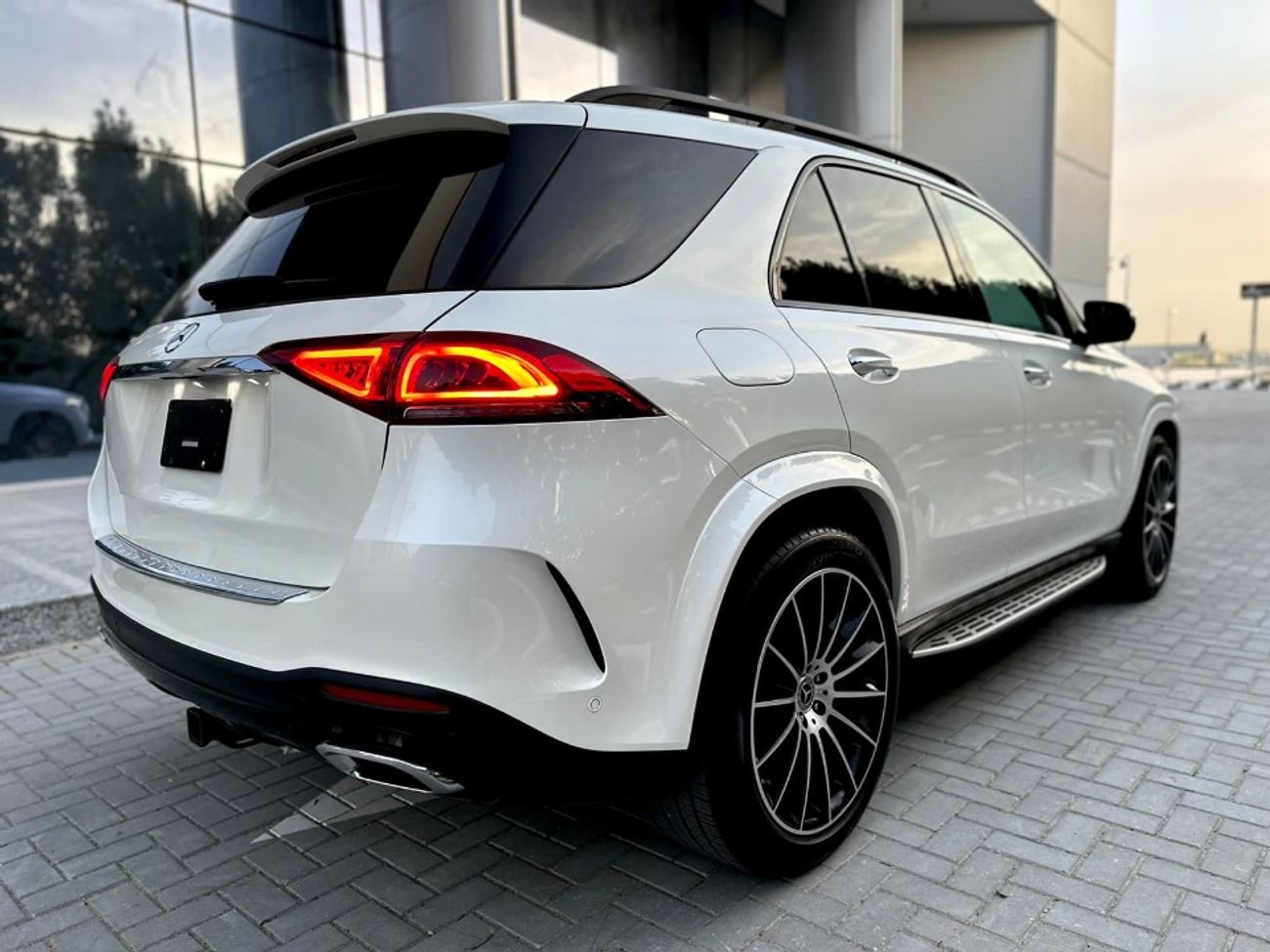 مرسيدس بنز GLE 350 نوع السيارة: مرسيدس GLE350 AMG